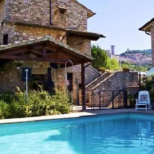 Carfagna , Assise Italie